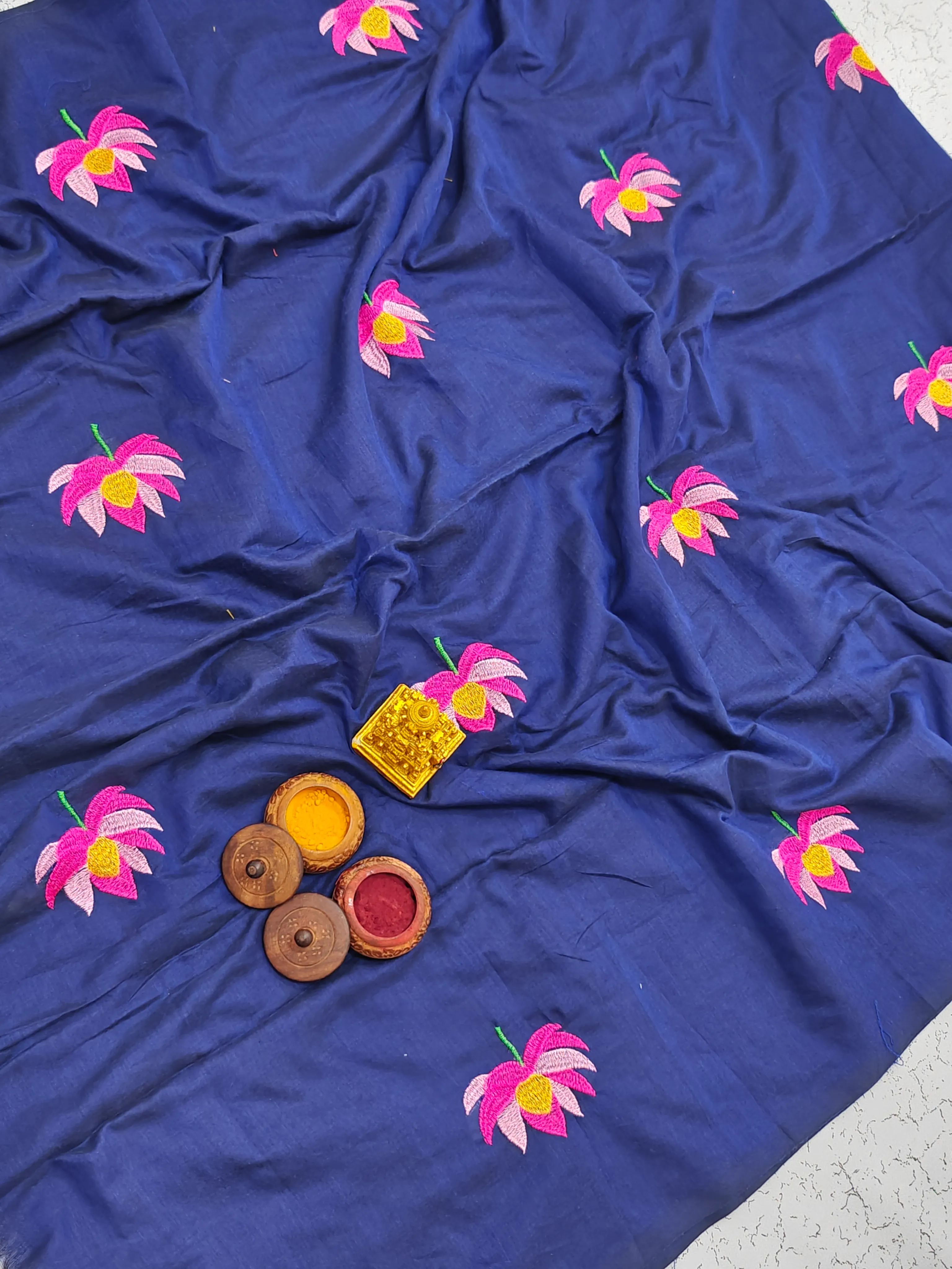COTTON EMBROID Sarees – Harshal Textiles Elampillai